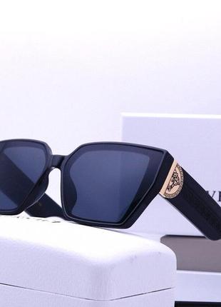 Жіночі брендові окуляри ve (5507) black