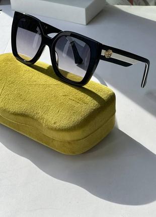 Gucci нові сонцезахисні окуляри.
оригінал!6 фото