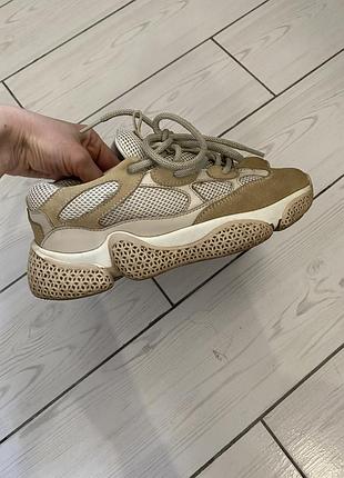 Кросівки українського бренду a_a_nushina