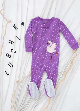 Хлопковый человечек фиолетовый "фламинго" с антискользящими стопами от картерс