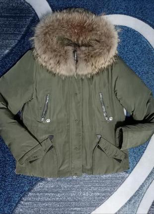 Парка з натуральним хутром єнот