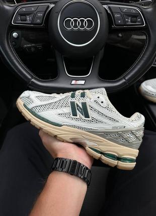 Чоловічі кросівки new balance 1906r white green