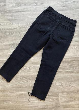 Плотные укороченные черные джинсы mom fit cropped mom boohoo3 фото