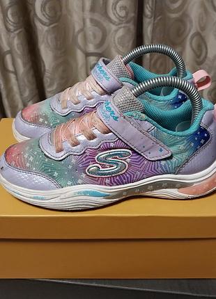 Якісні стильні брендові кросівки skechers