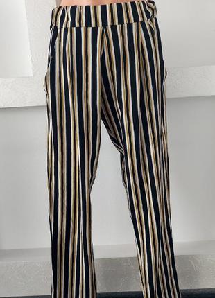 Брюки (производство итальялия)