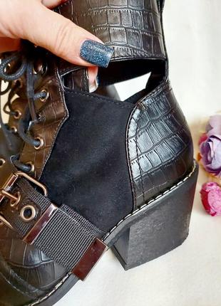Жіночі черевики-козаки-ботинки6 фото