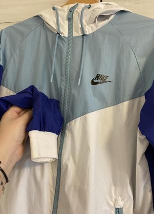 Куртка nike sportswear windrunner