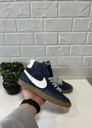 Жіночі кеди nike blazer