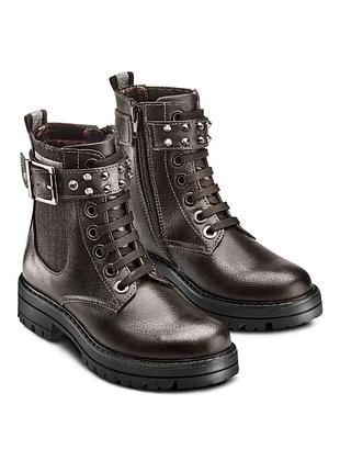Итальянские демисезонные ботинки bata!