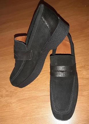 Стильні та зручні туфлі couler pourpor(франція)