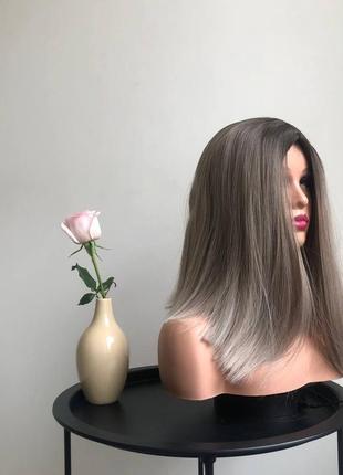 Парик без имитации кожи головы бренда «kitto hair» в русом цвете с омбре (6446)