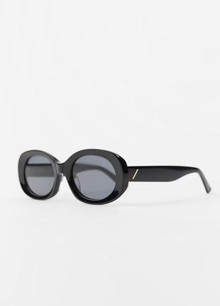 Овальные солнцезащитные очки из ацетата4 фото