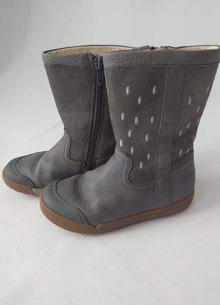 Сапожки осінні