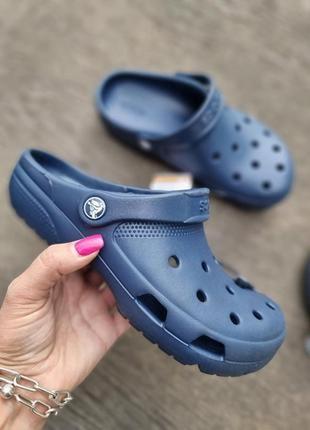 Удобные шлепки сабо crocs classic m6w8-38/39-25cm