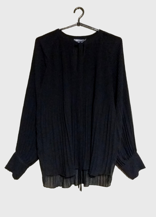 Плиссированная чёрная блуза оверсайз