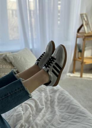 Шкіряні кеди10 фото