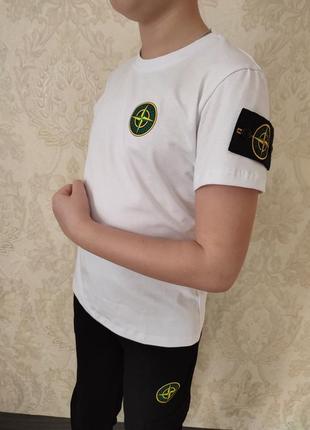 Підліткова футболка stone island з патчем