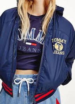 Женский бомбер tommy hilfiger8 фото