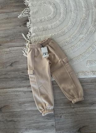 Джоггеры теплые zara спортивные штаны на флисе новые