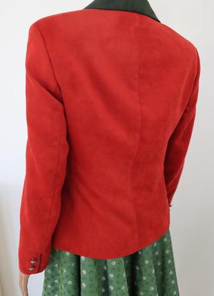 Жіночий вінтажний австрійський піджак
allwerk.10 фото