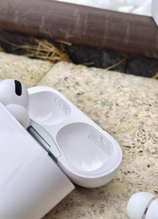 Apple airpods pro2 фото