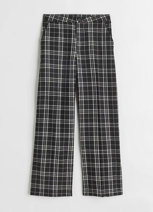 Картаті штани h&m на дівчинку підлітка