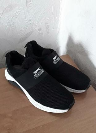 Лёгкие, дышащие кроссовки, 43-43,5-44, slazenger