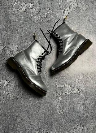 Черевики dr.martens