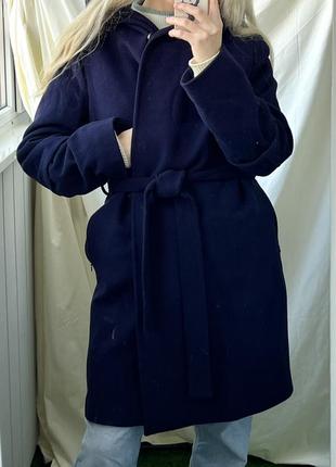 Пальто жіноче з поясом2 фото