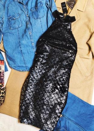 Bebe черное платье с пайетками под горло велюровое нарядное праздничное