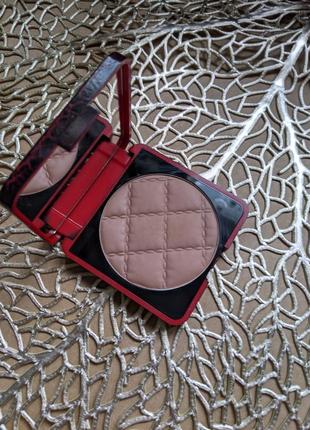 Mark wirlen contouring powder 25g.