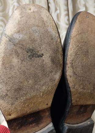 Якісні класичні шкіряні туфлі бренду jones10 фото