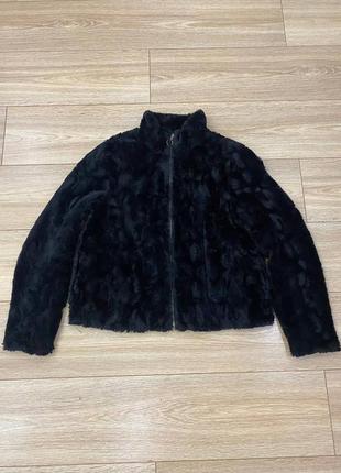 Курточка s