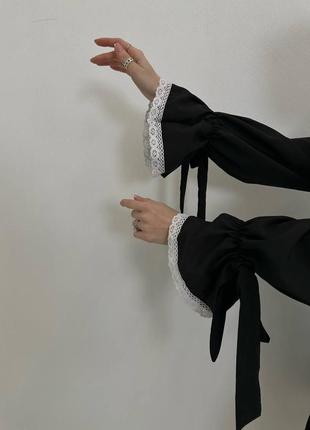 Сукня міні коротка із мереживом кружевом чорна жіноча із поясом плаття3 фото