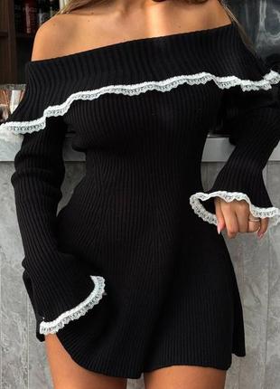 Вечірня чорна міні сукня з оголеними плечима та мереживом xs s m l 42 44 46 ⚜️ чорне коротке плаття в стилі old money6 фото