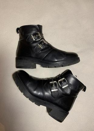 Черевики шкіряні