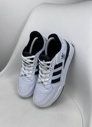 Кросівки adidas forum low white