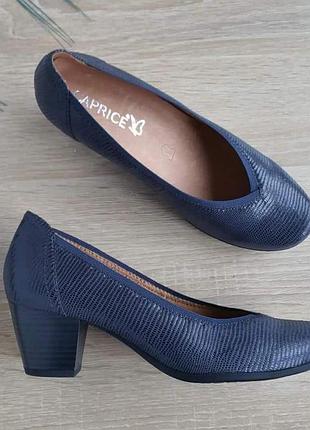 Туфлі caprice