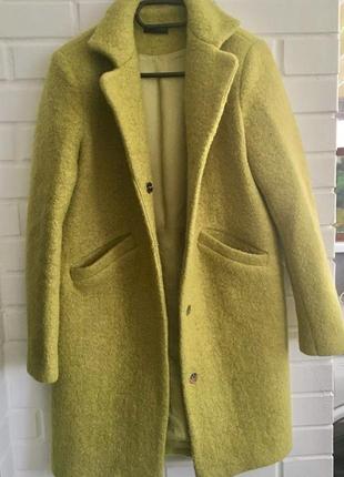 Пальто шерстяне жовтого кольору s зимне весняне1 фото