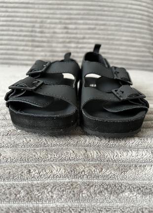 Босоніжки дитячі h&m 25розмір сандалі7 фото
