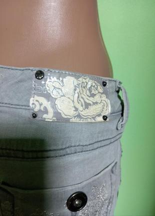 Красиві жіночі міцні бриджі5 фото