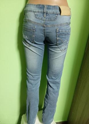 Жіночі красиві джинси4 фото