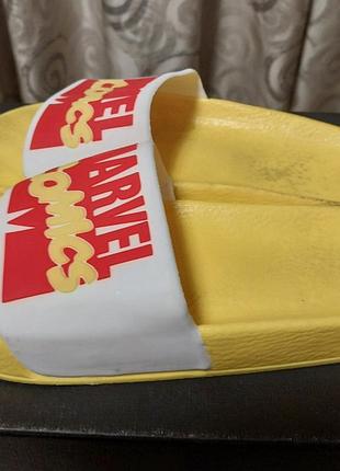 Якісні стильні брендові шльопанці marvel