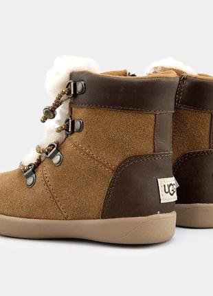 Чнревики ugg1 фото