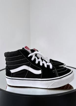 Крутые  популярные кеды vans old school