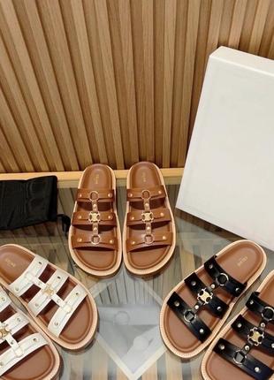 Шльопанці celine