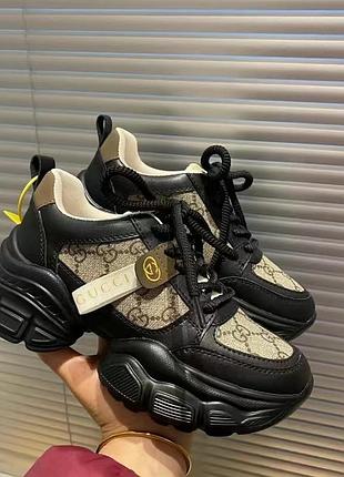 Кросівки gucci