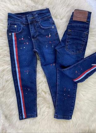 Стильні джинси1 фото