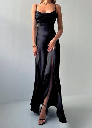 Витончена сукня максі з розрізом1 фото