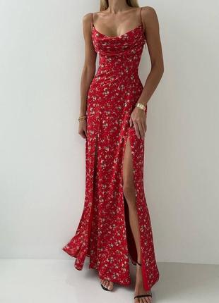 Витончена сукня максі з розрізом9 фото